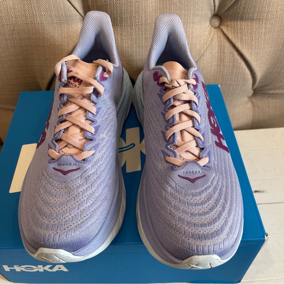 Hoka One One Women’s March 5 Size 8B Lavender Peach NIB Running Shoes - Picture 3 of 8
